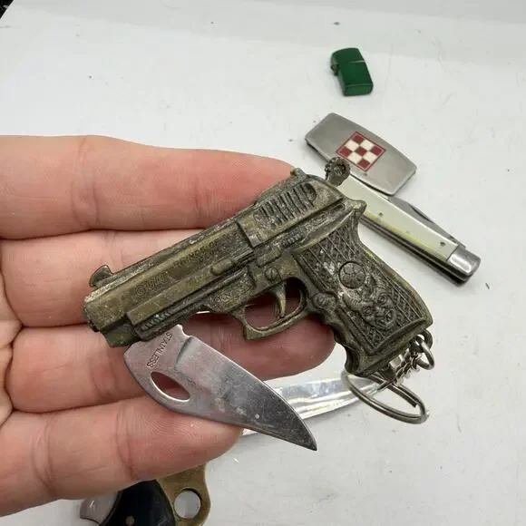 vintage Novelty Pocket Knife Knives Devil Girl Scout Gun Mini Revolver Purina - Picture 9 of 16